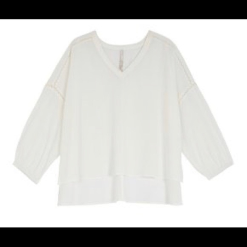 Melissa McCarthy Vneck Crop White Top